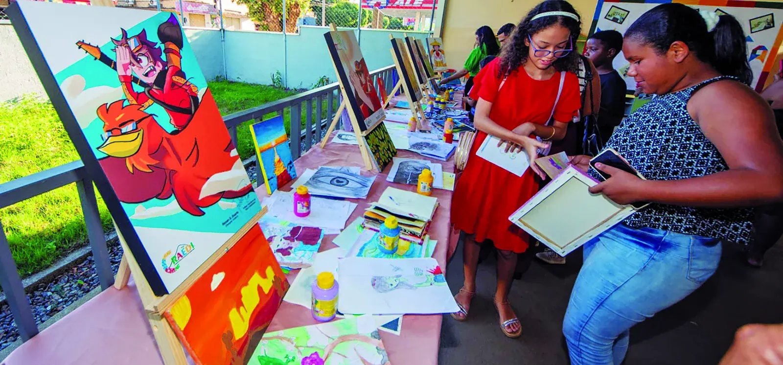 2 mil tablets para 66 escolas