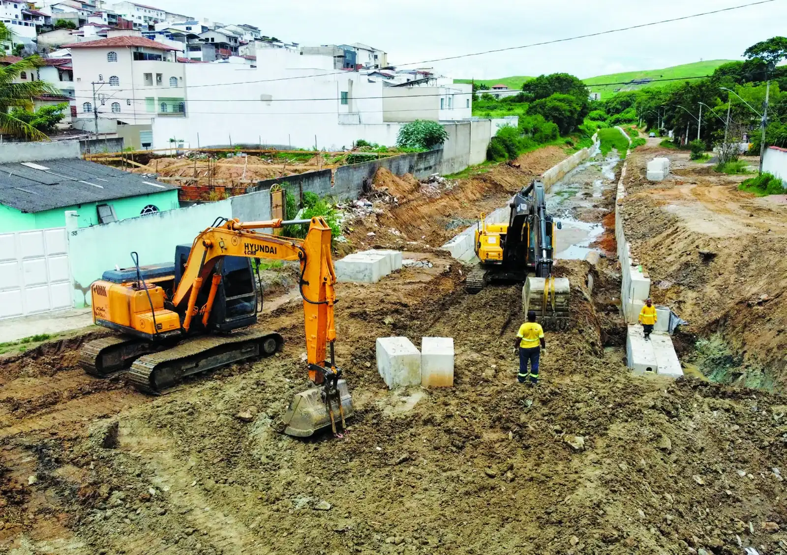 Contenção em áreas de risco
